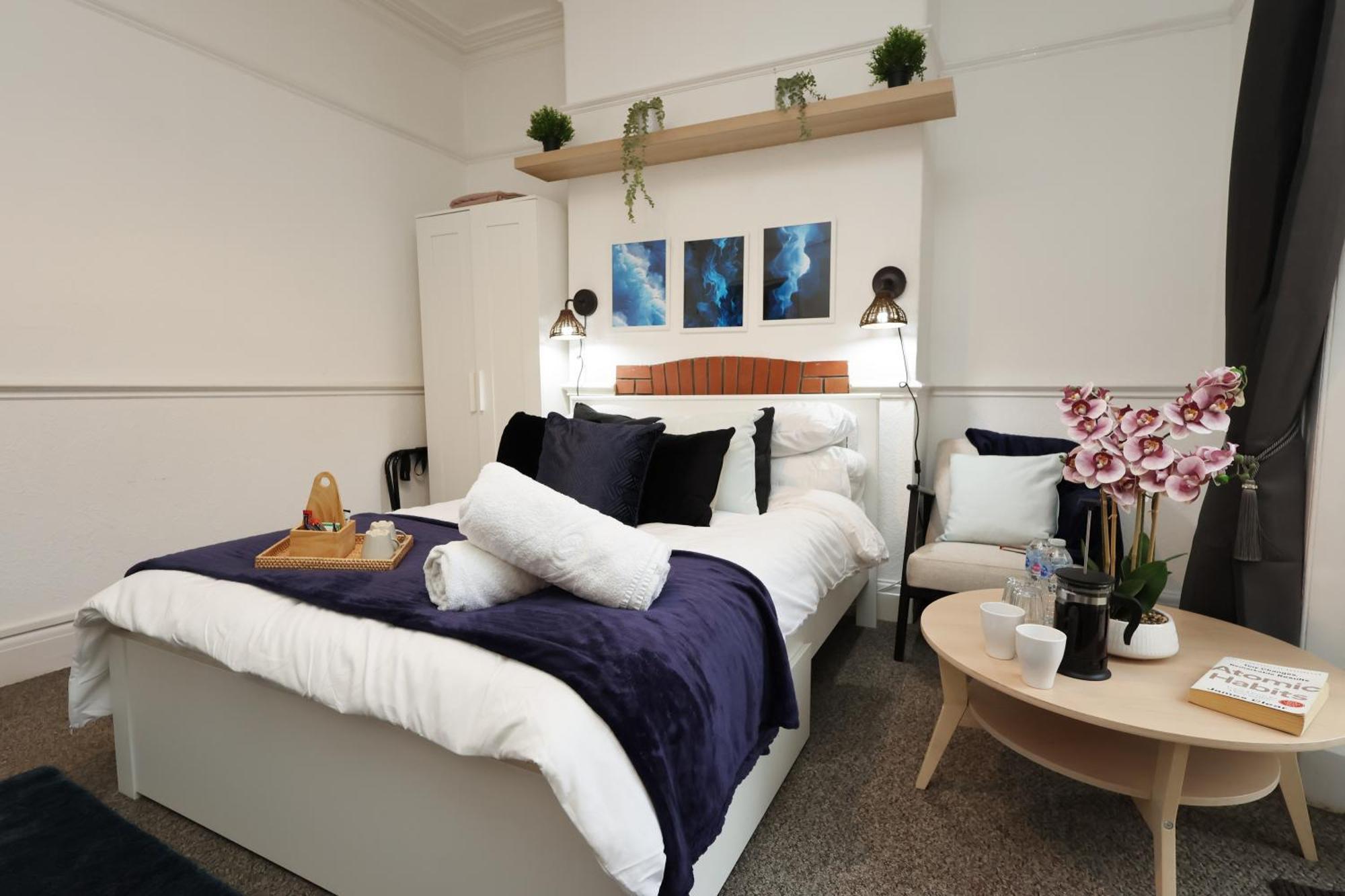 Cardiff City Guesthouse, Central Rooms, Fast Wi-Fi, On-Street Parking Exteriér fotografie