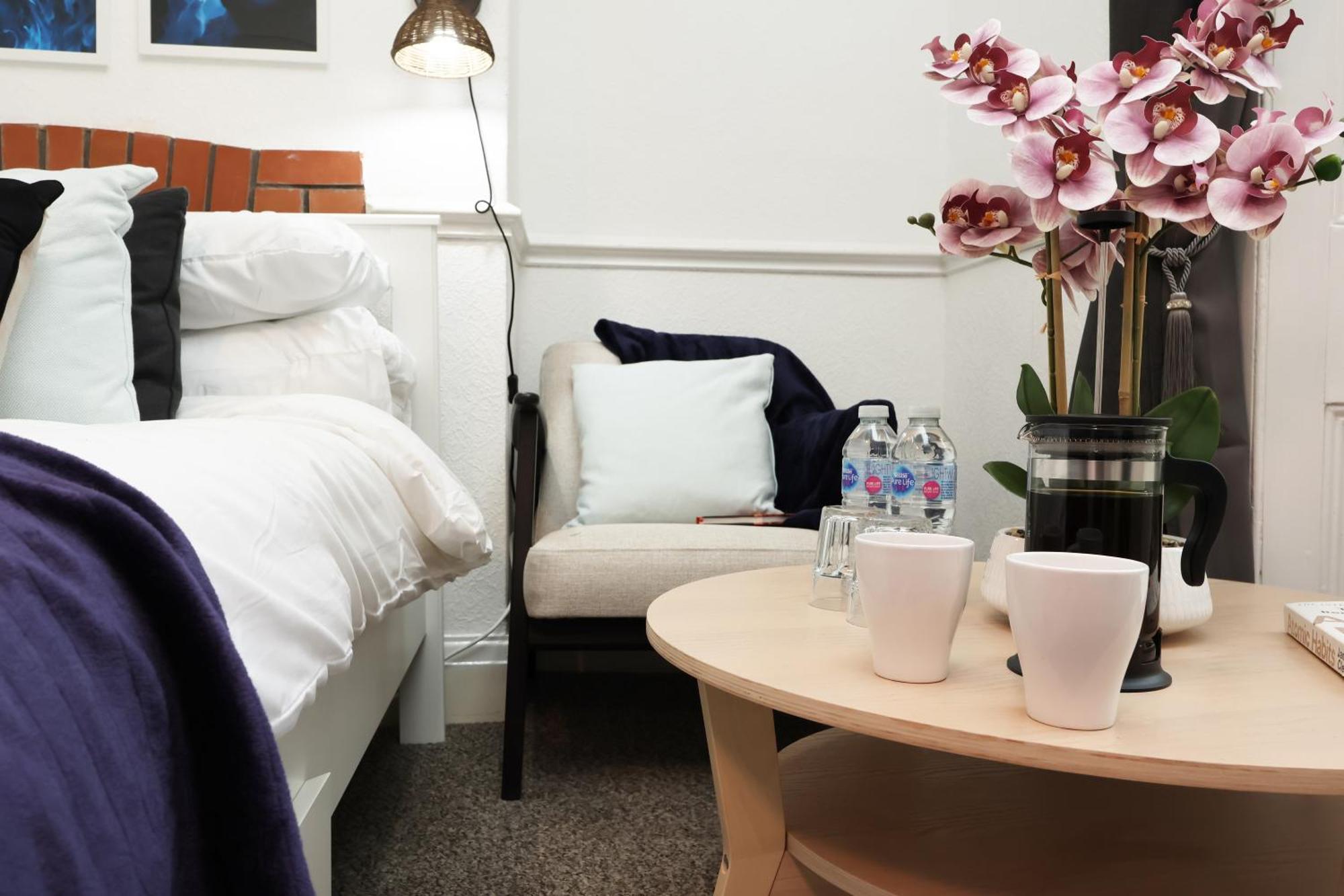 Cardiff City Guesthouse, Central Rooms, Fast Wi-Fi, On-Street Parking Exteriér fotografie