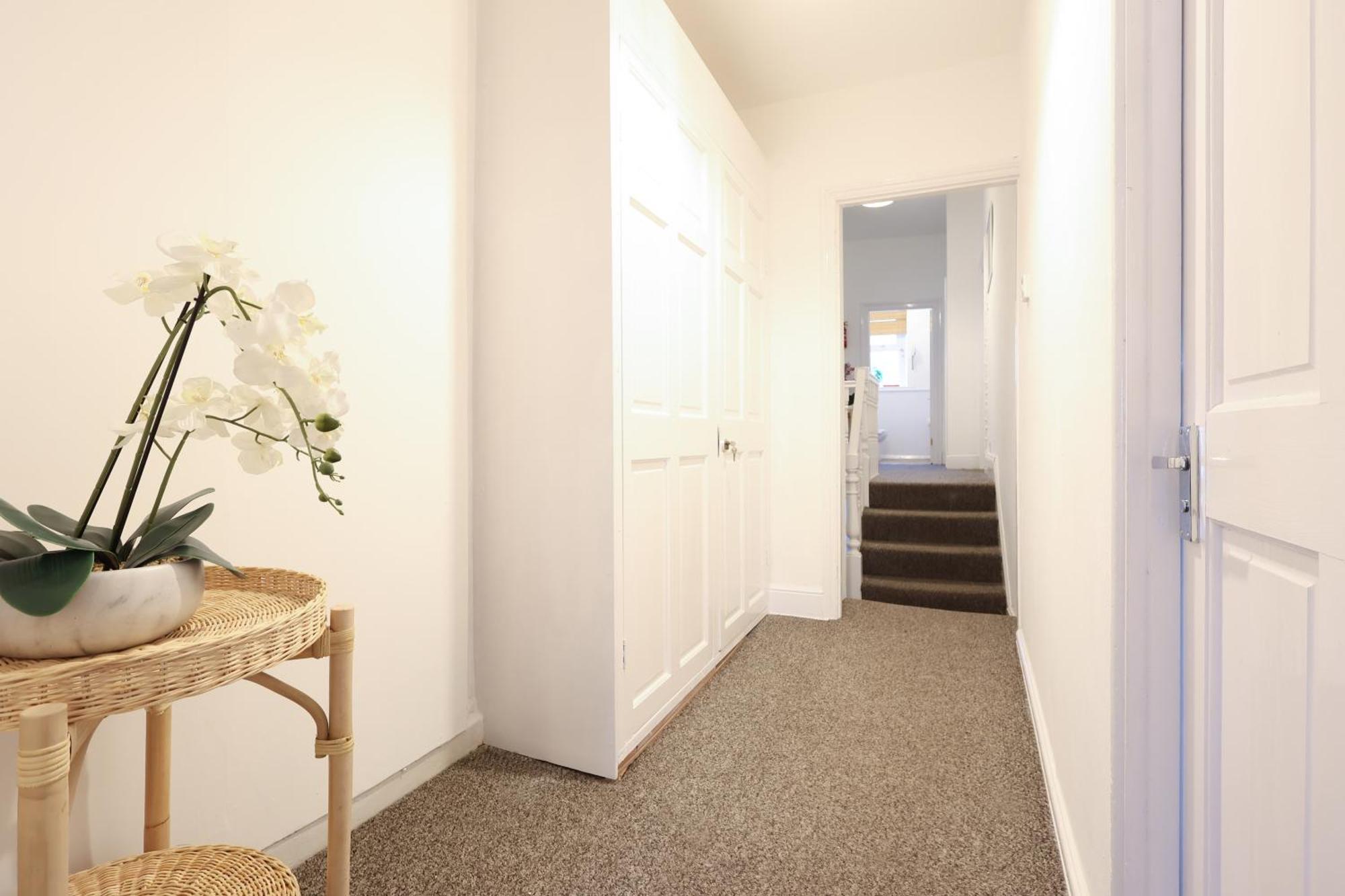 Cardiff City Guesthouse, Central Rooms, Fast Wi-Fi, On-Street Parking Exteriér fotografie